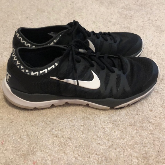 Nike Shoes - Women’s Nike shoes